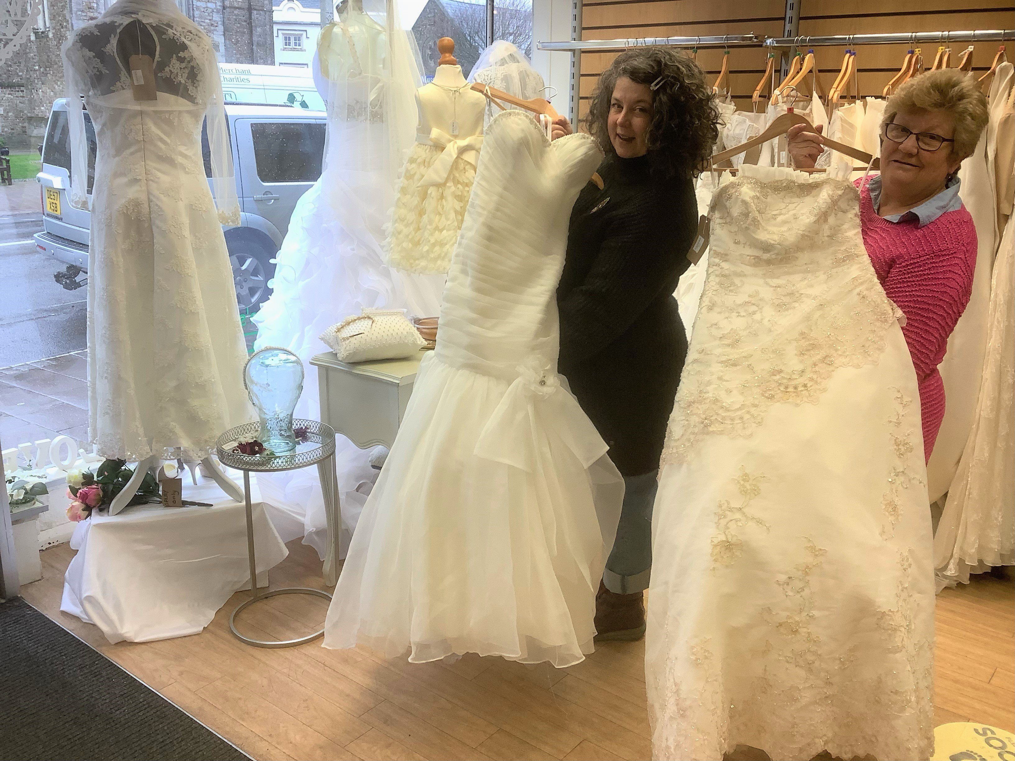 Stores near me hot sale wedding dress